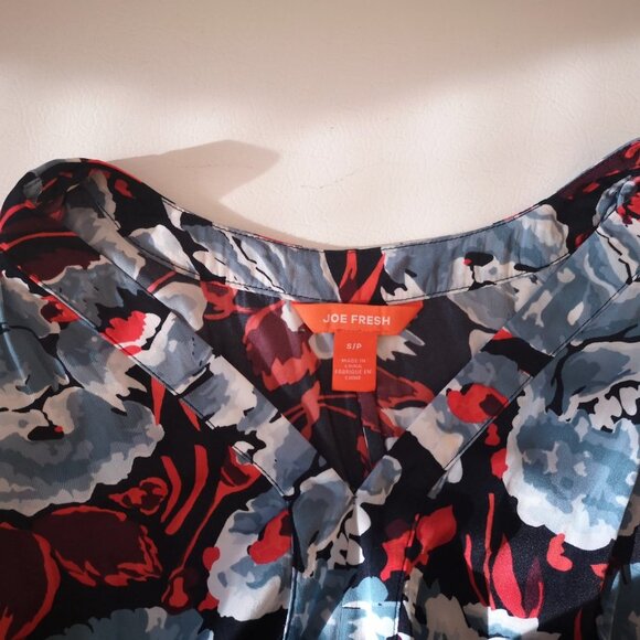 Joe Fresh Ladies Elastic Waist Flowered Maxi Dress - Picture 4 of 7